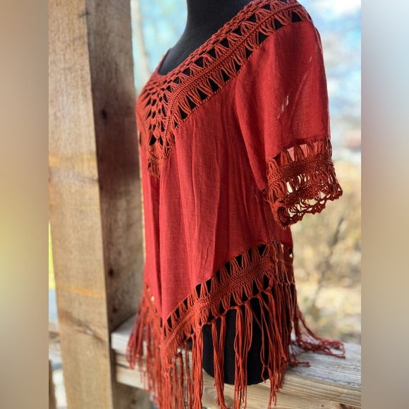 Vivid Hippie Gypsy Bohemian Cinnamon Orange Crochet Fringed Pullover Top NWT - Picture 2 of 10